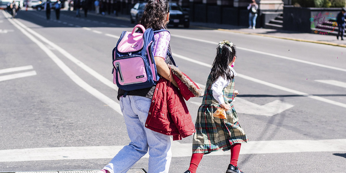 Escuelas SEP cambian horario por Frentes Fríos