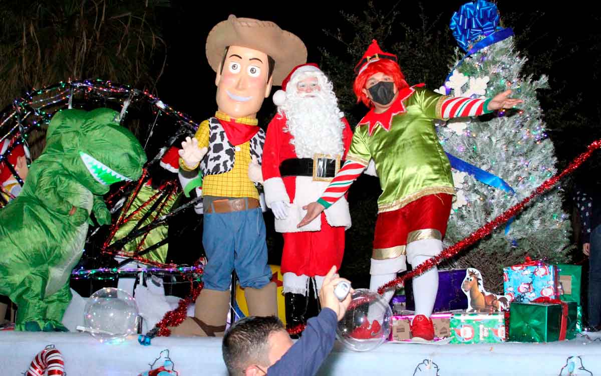 horario y duracion desfile navideño Toluca 2022