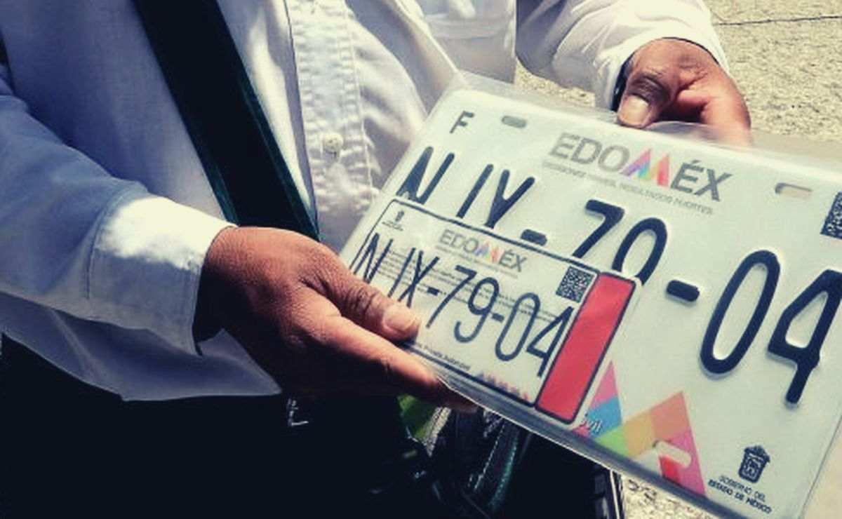 Fecha de cambio de placas en el Edomex