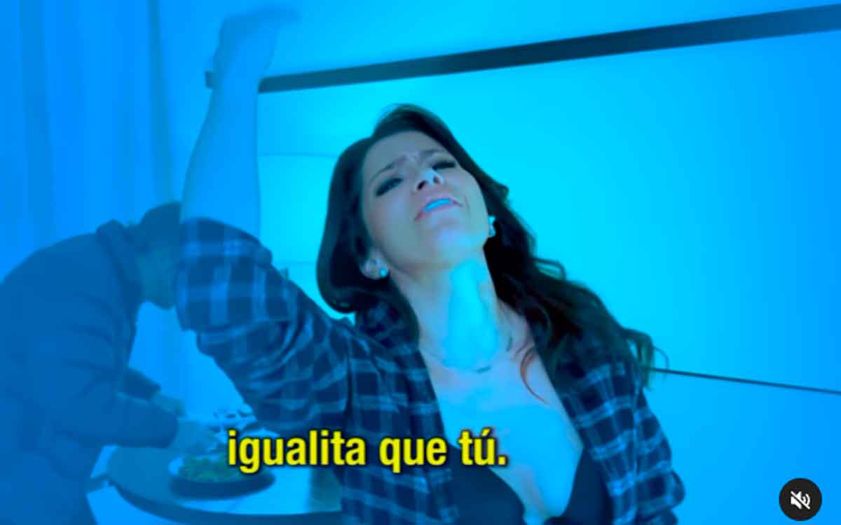 Eugenio Derbez y Alessandra Rosaldo crean parodia al estilo de Shakira y BZRP