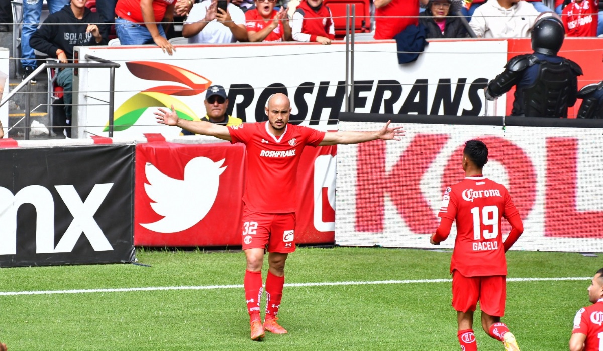 Festejo de gol Carlos González Toluca Fc