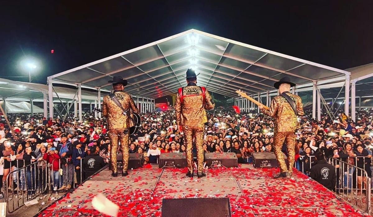 Baile en la Central de Abastos de Toluca