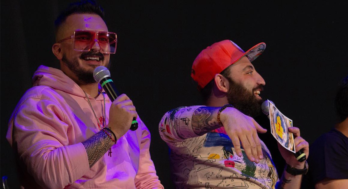 Ricardo Pérez y Slobotzky de La Cotorrisa en un show en vivo