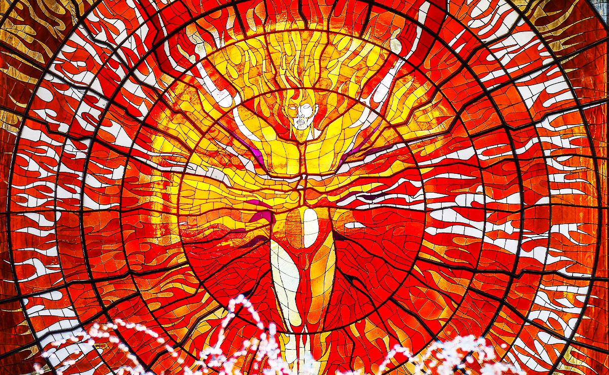 Cosmovitral iluminado por el sol en el equinoccio de primavera en Toluca