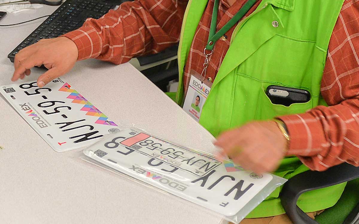ENTREGA DE PLACAS EDOMEX 2023 CON 50 POR CIENTO DE DESCUENTO