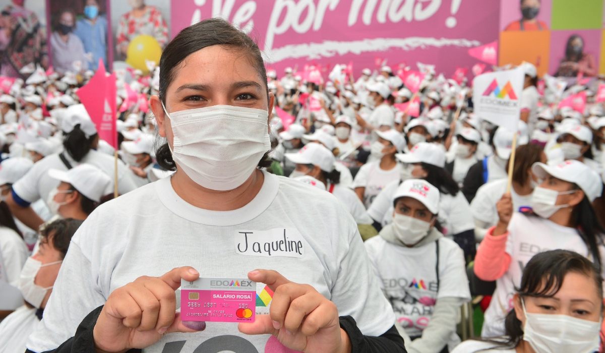 Beneficiarias con tarjeta del Salario Rosa 2023
