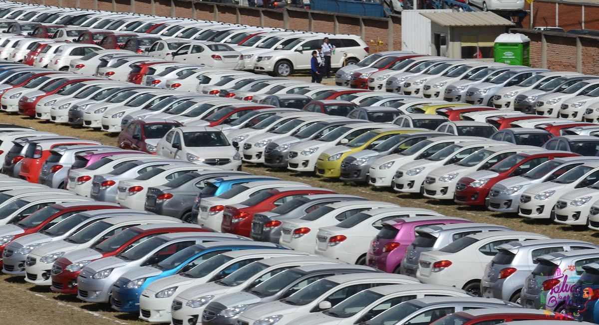 Bodega de automóviles