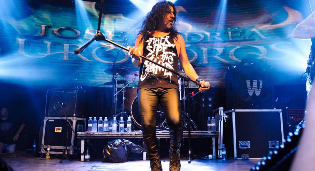 José Andrea en concierto