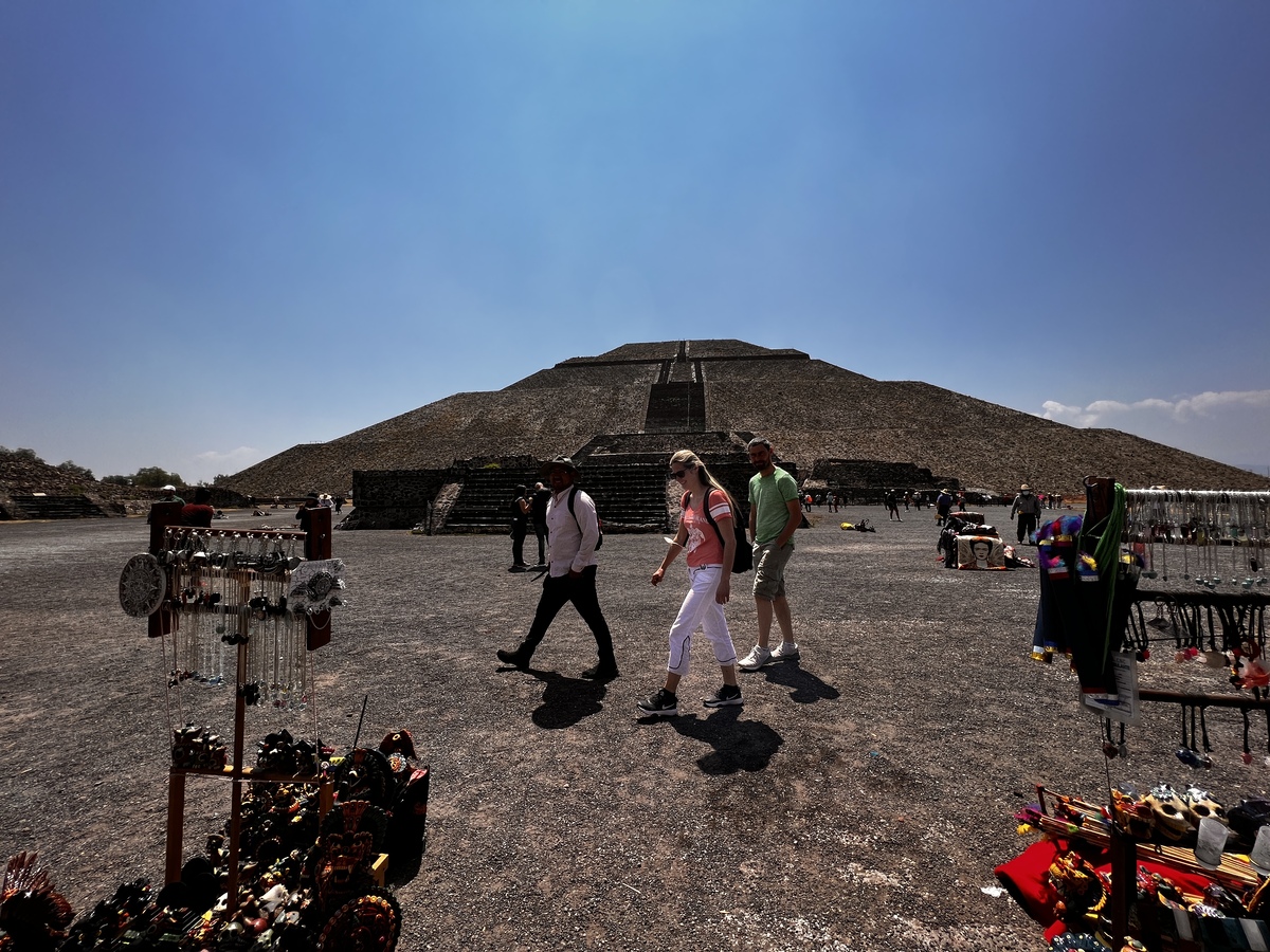 imagen de teotihuacan por 3 zonas arqueologicas del edomex