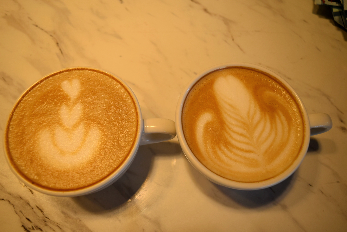 imagen de café por 4 cafeterias para una cita romantica