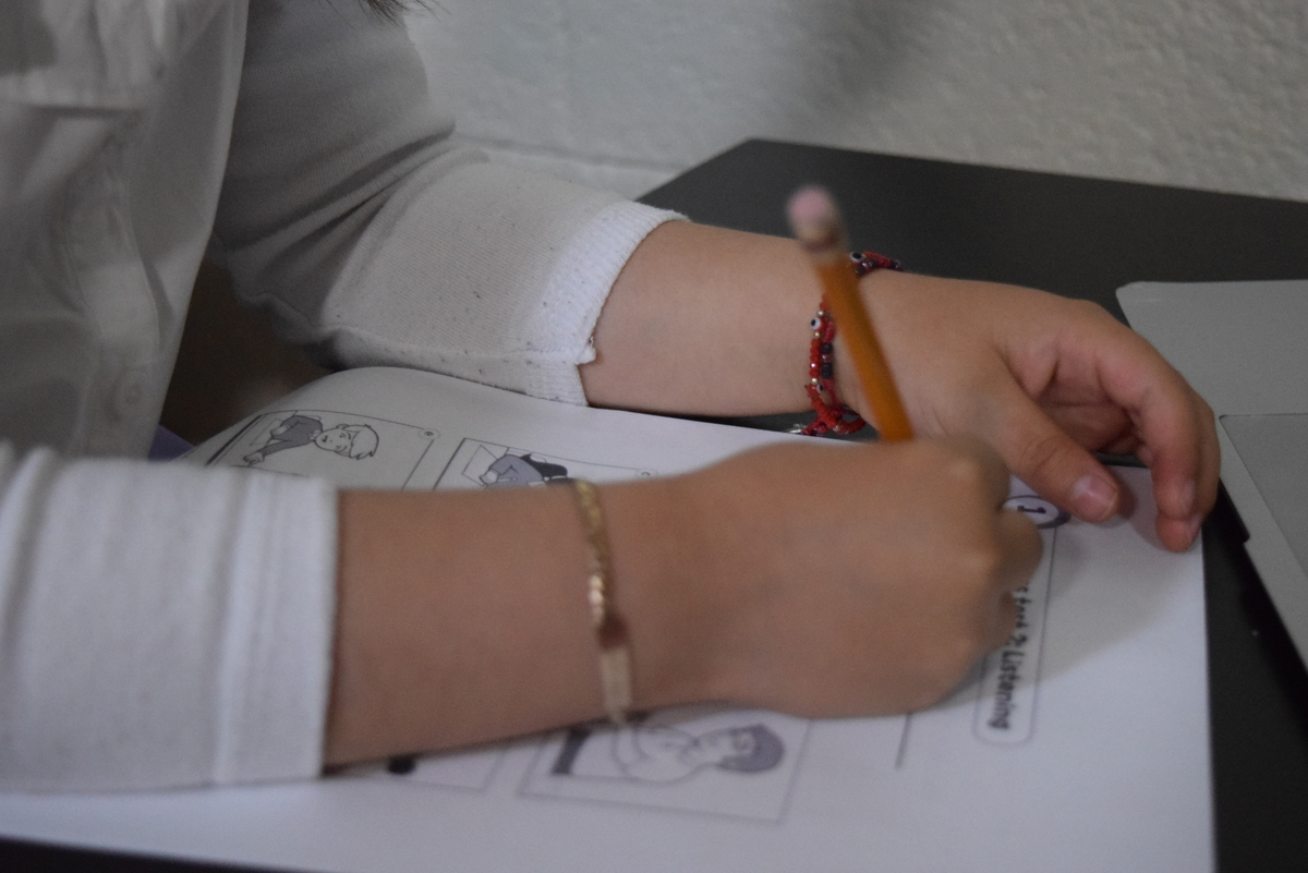 imagen de estudiante por calendario sep 2023