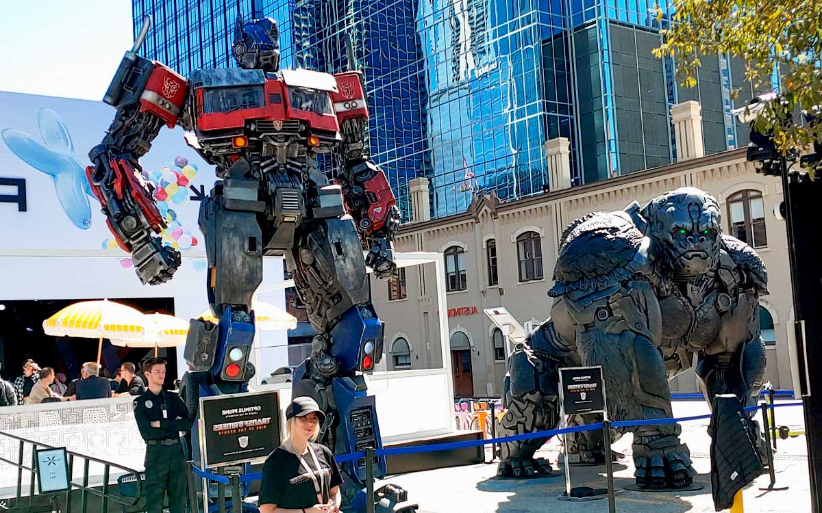 imponentes figuras de transformers llegan a cdmx