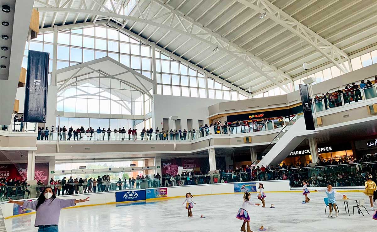 Pista de hielo Metepec Galerías