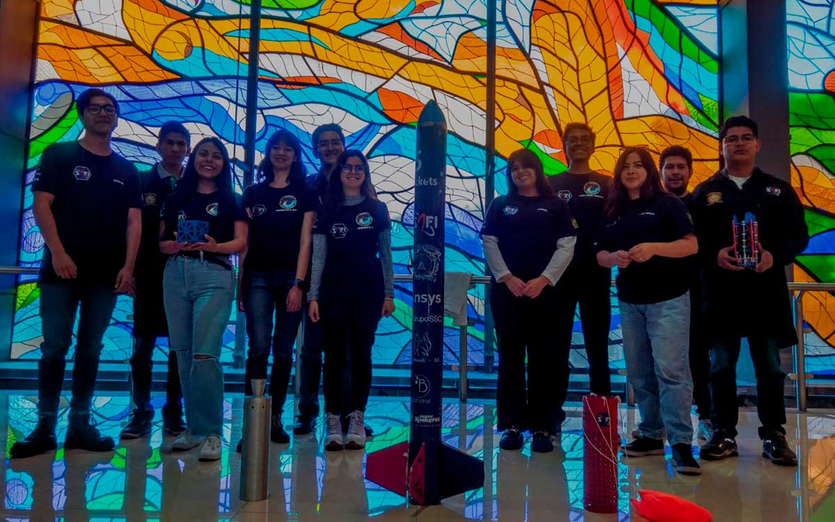 alumnos uaemex crean cohete para concurso de ingeniería