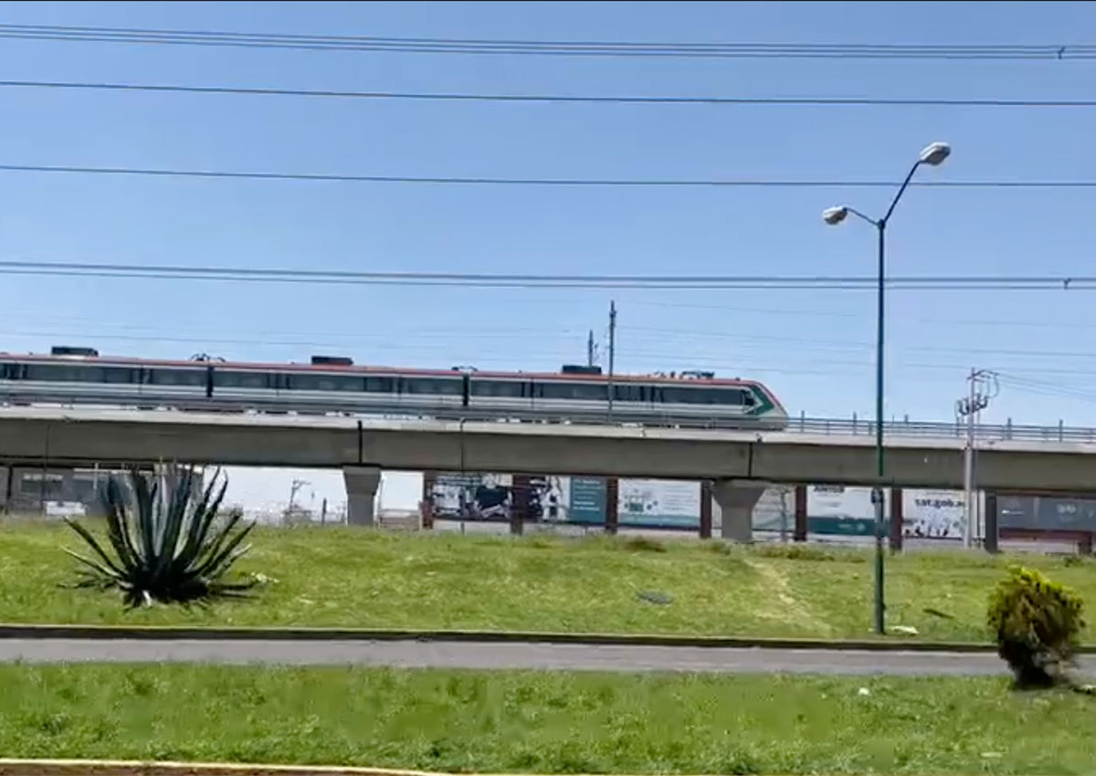 tren interurbano hace pruebas saliendo desde zinacantepec hasta metepec