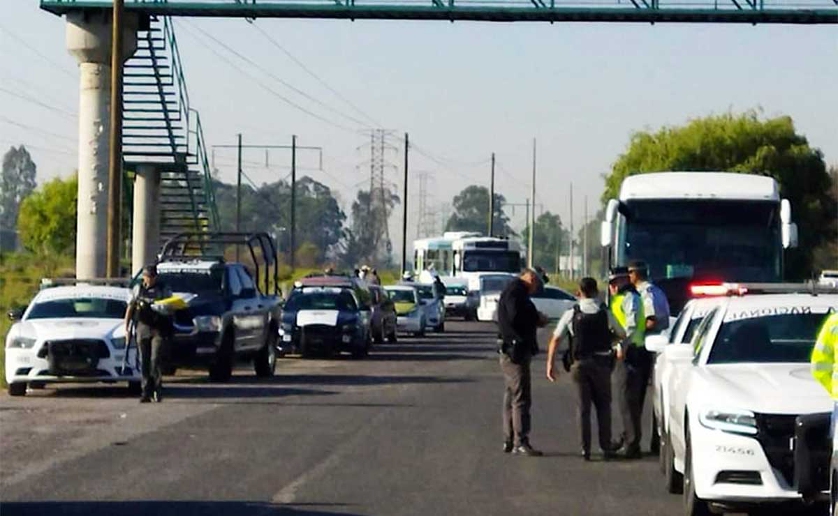 Manifestación en carretera Toluca-Atlacomulco
