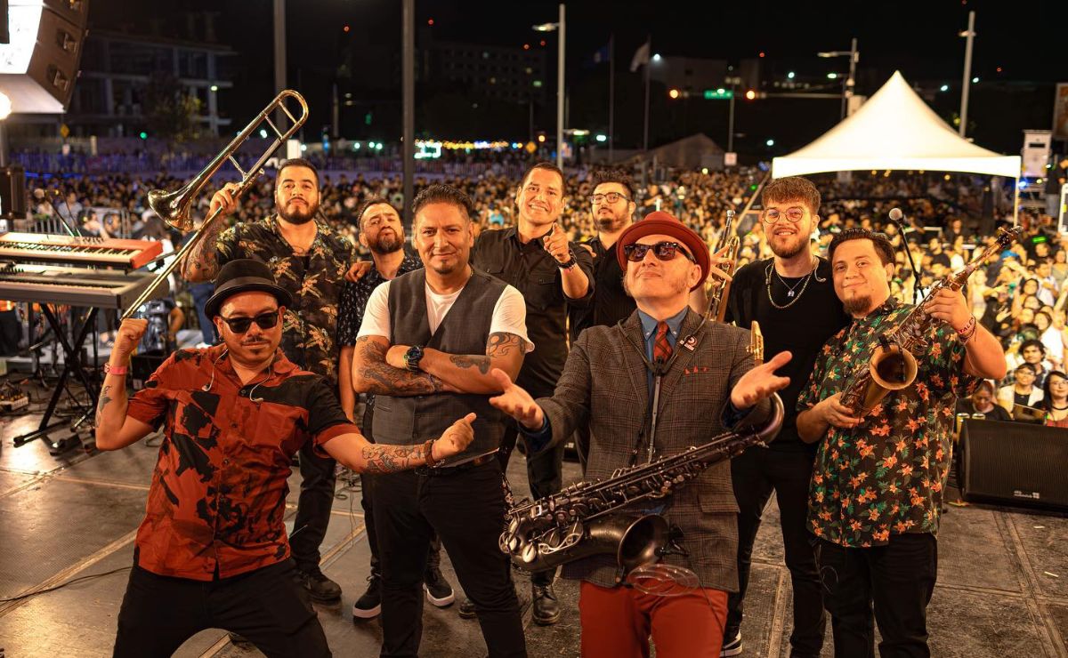 Canciones de inspector, concierto.