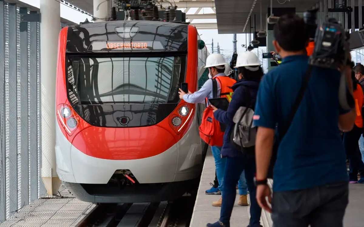 cual sera el precio del boleto tren interurbano por viajar de cdmx a toluca zinacantepec