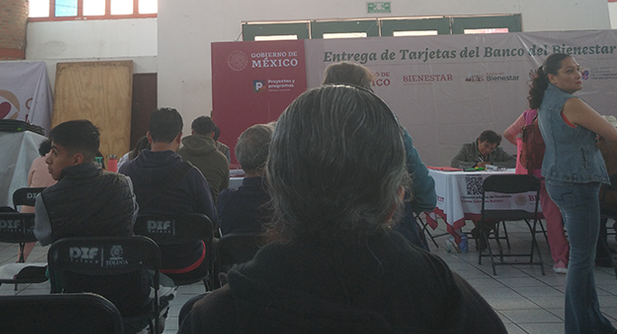 ¿Dónde puedo recoger mi Tarjeta si soy del programa Jóvenes Construyendo el Futuro?