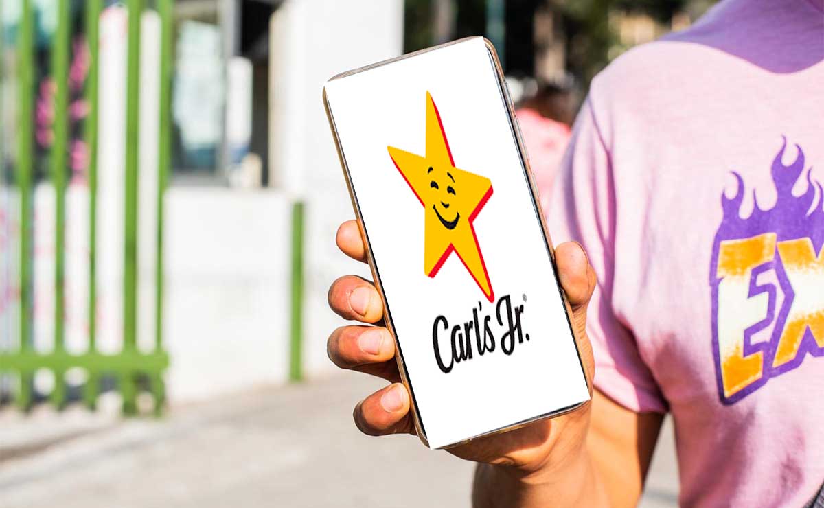Estudiante con descuento en Carl Jr.