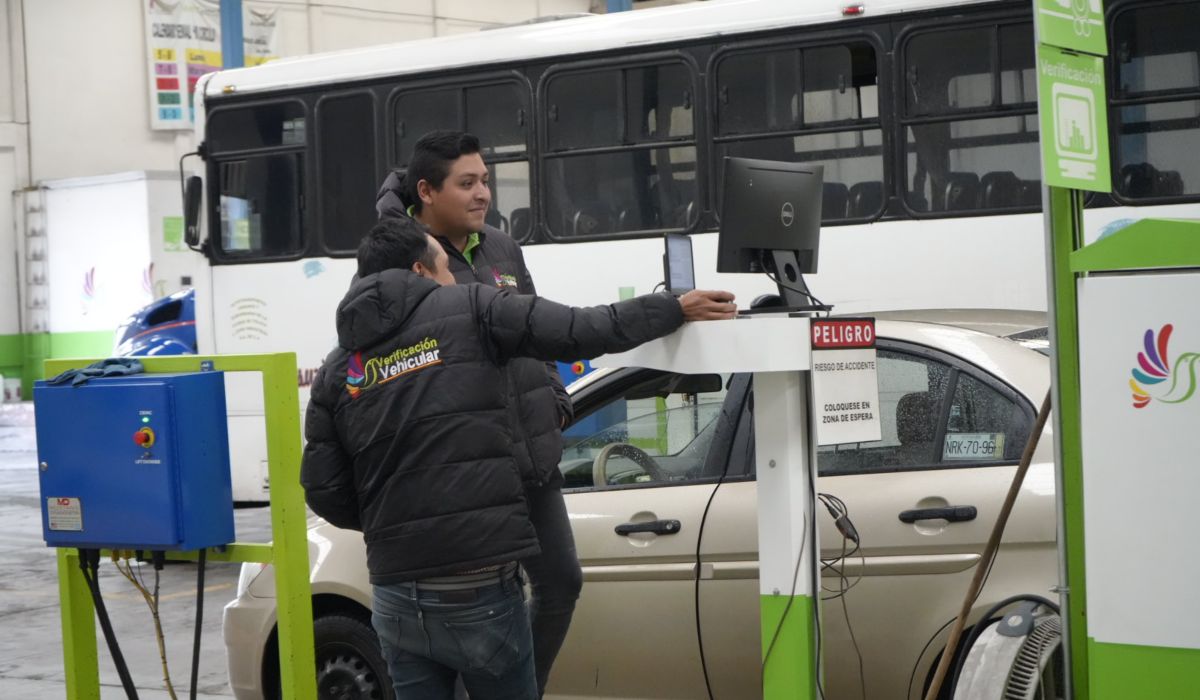 ¡Atención!, Habrá prórroga para verificar autos con engomado azul en el EdoMéx 