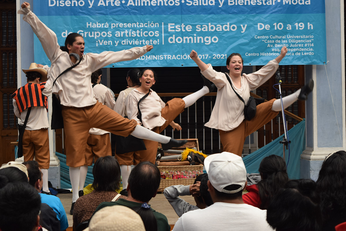 imagen de teatro por verano lleno de cultura y arte