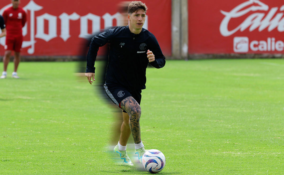 Tomás Belmonte en entrenamiento con el Toluca FC, cuando debuta