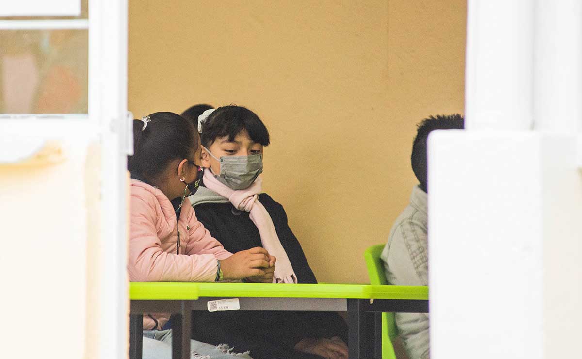 Niños en escuela de Toluca