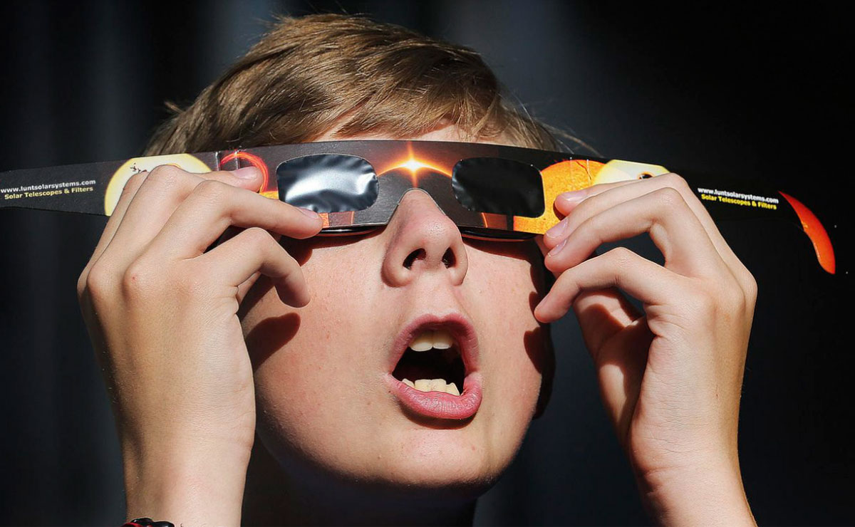 Como ver el eclipse solar anular en México