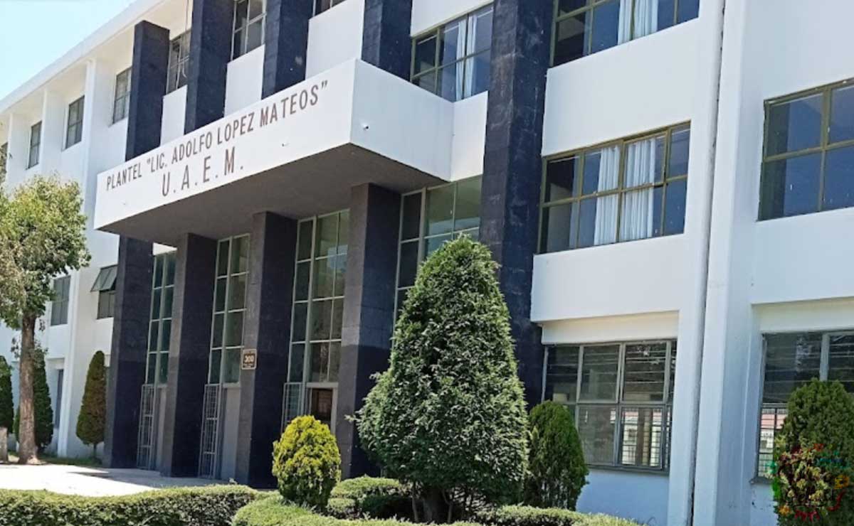 Fachada de prepa 1 UAEMéx