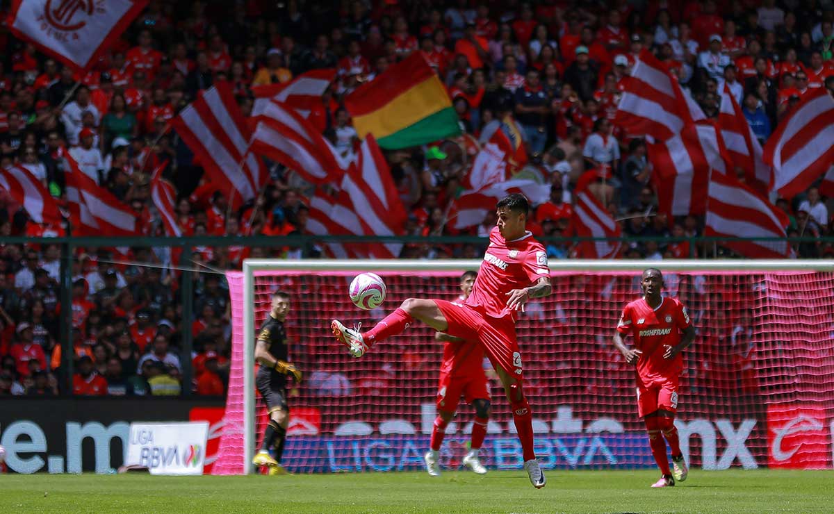 Toluca FC en partido contra el Querétaro en octubre 2023