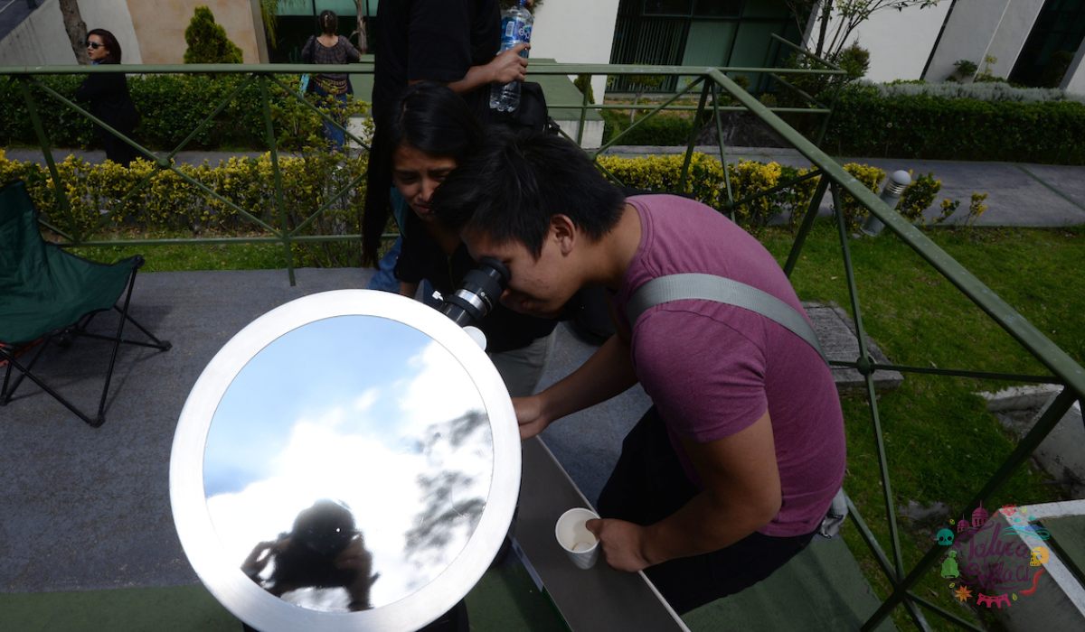 ¿Dónde ver el eclipse solar con telescopios en Toluca ?