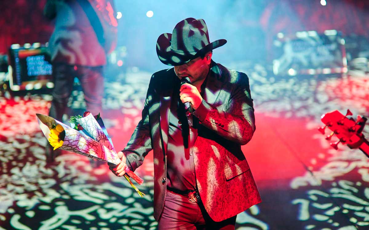 a quien le pido boletos para el concierto de julión alvarez en toluca