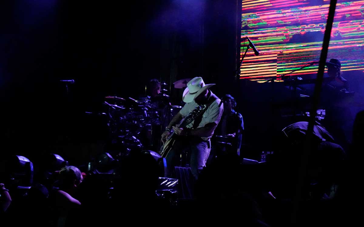 que cosas puedo llevar a los conciertos de la feria del alfeñique toluca 2023