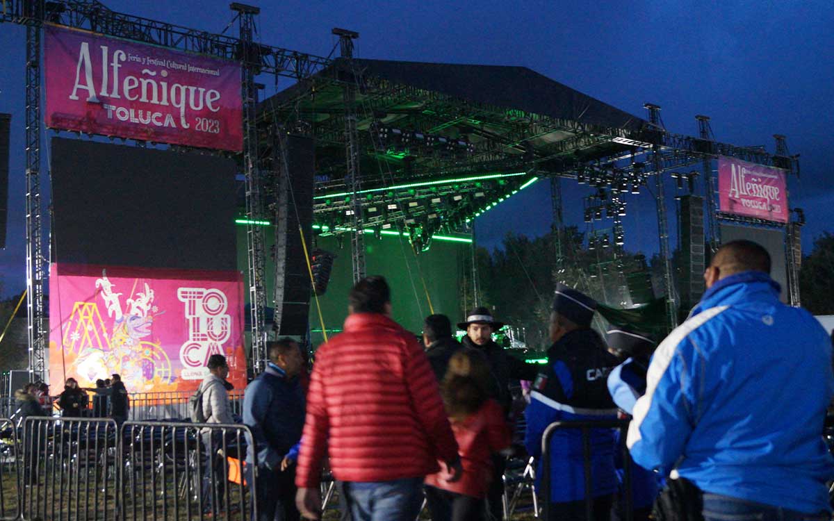 escenario del concierto Catrineando toluca 2023