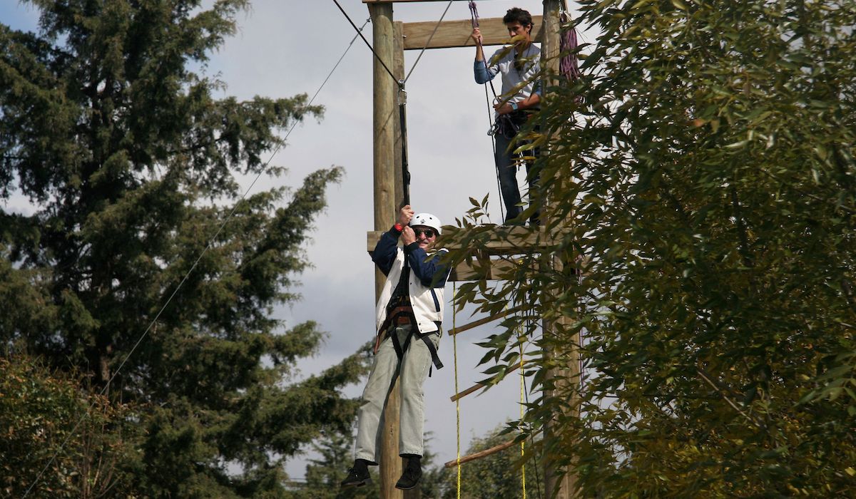 Personas en una Tirolesa en Toluca