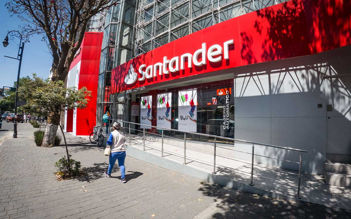 cuando es el dia del banquero en mexico