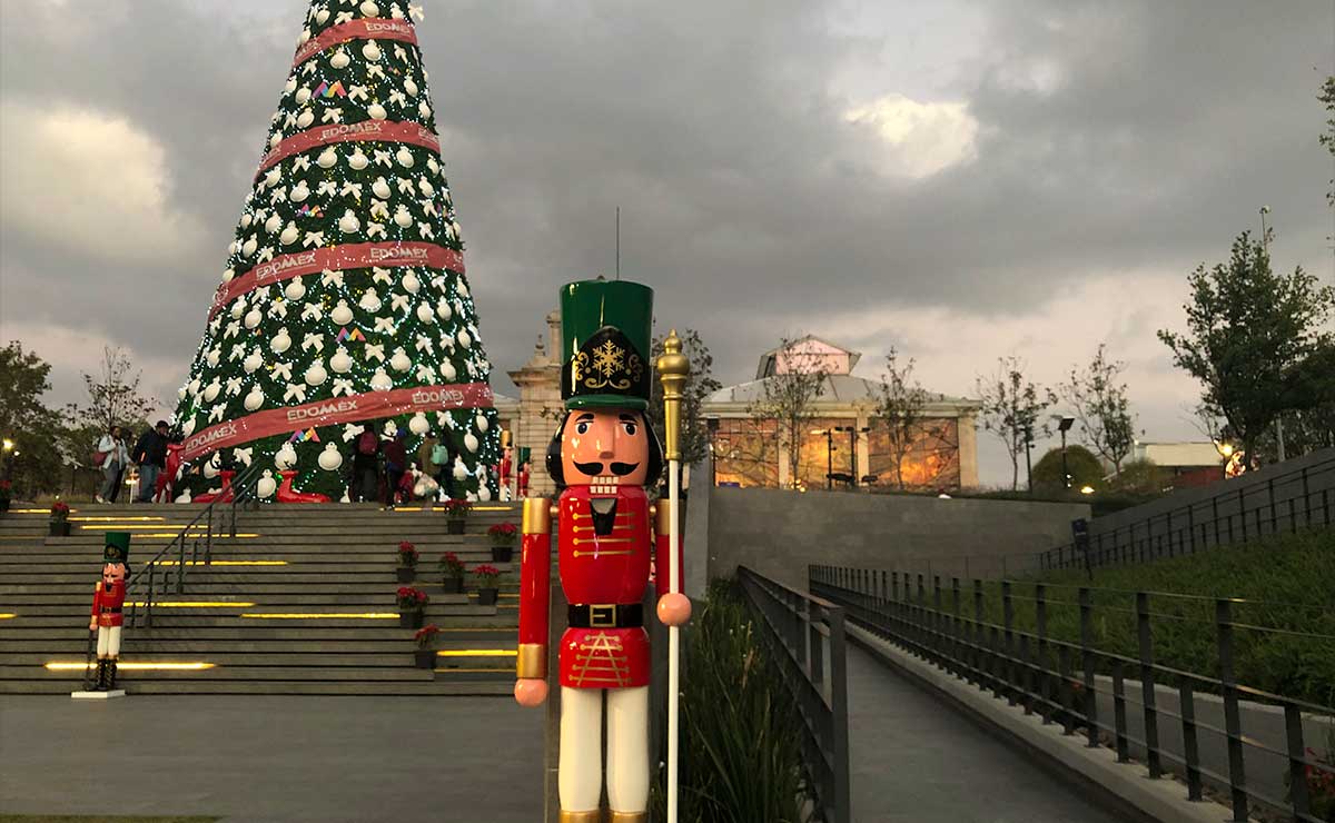Árbol de Navidad en Toluca