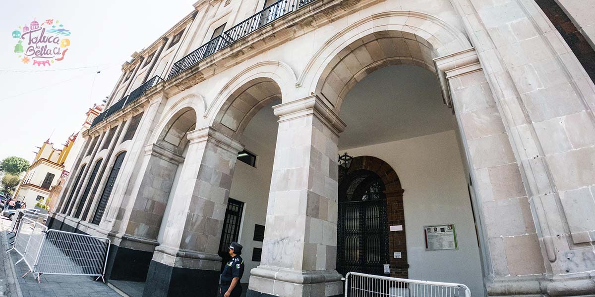 ¿Administración municipal de Toluca continua en funcionamiento?