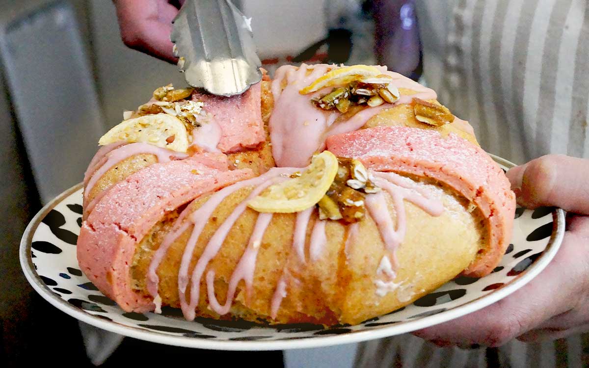 rica rosca de reyes magos en toluca sabor guayaba