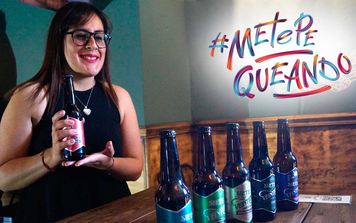 personas en festival de la cerveza y el vino metepec 2024