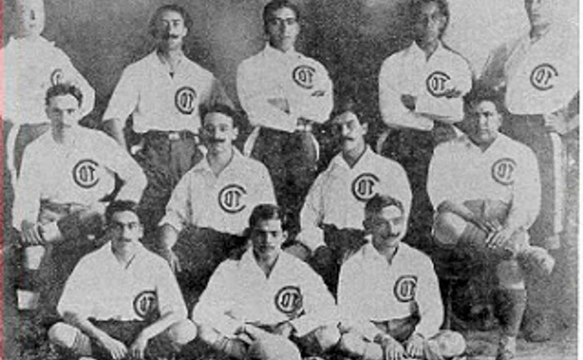 Club Deportivo Toluca desde Hacienda Las Huertas por Familia Henkel