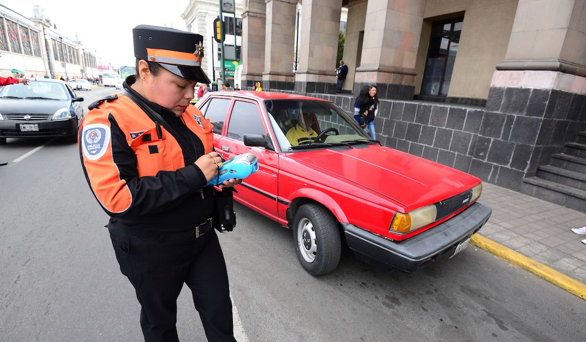 ¿De cuánto es la multa por conducir sin licencia en el EdoMéx 2024?