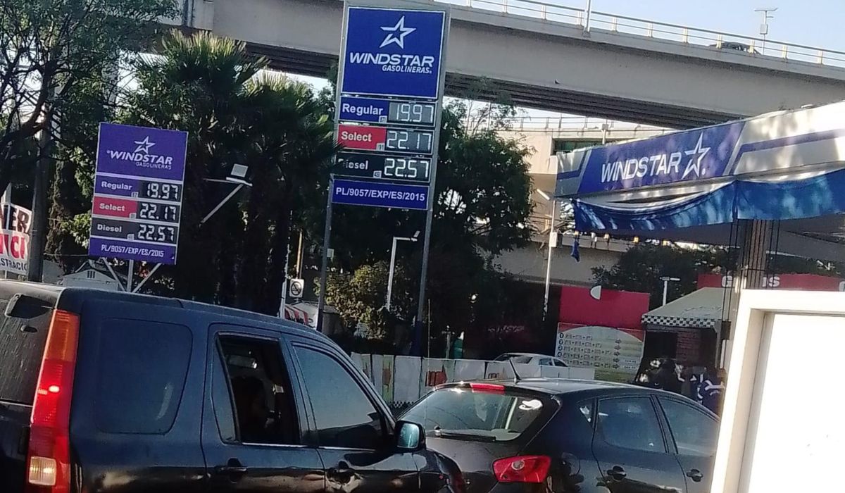 ¿Qué estación vende a $19.97 el litro de gasolina en Toluca?