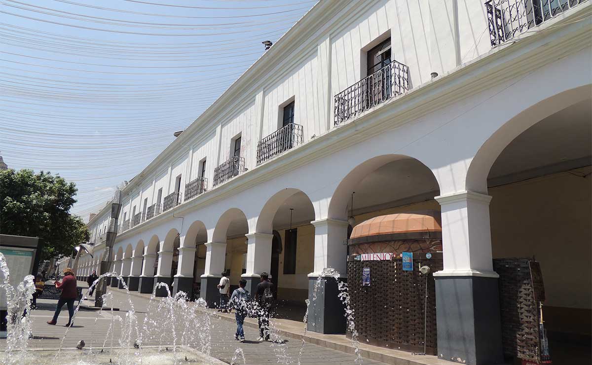 Talento en Los Portales del centro de Toluca.