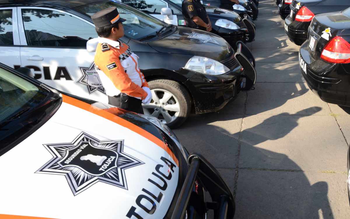 como puedo levantar una denuncia a un policia municipal de toluca