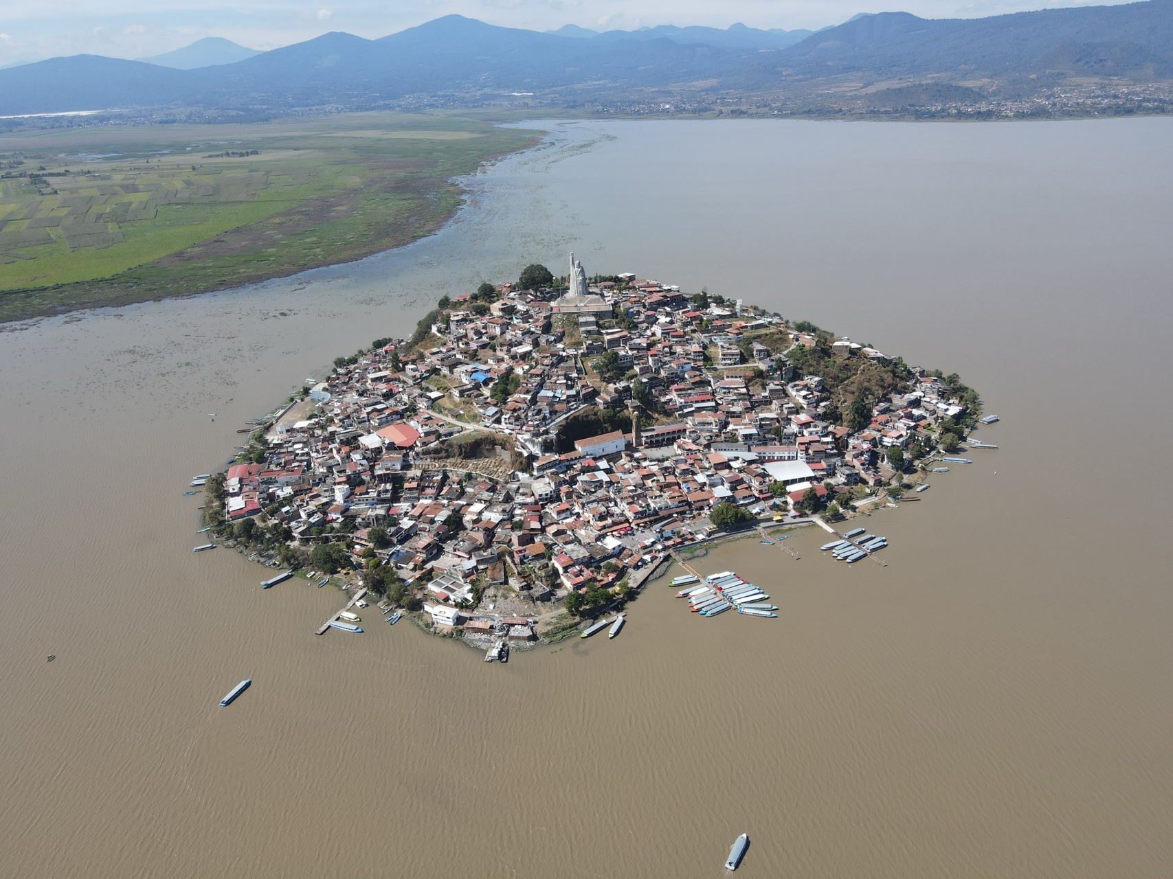 Pátzcuaro: El Encanto de la Tradición Mexicana